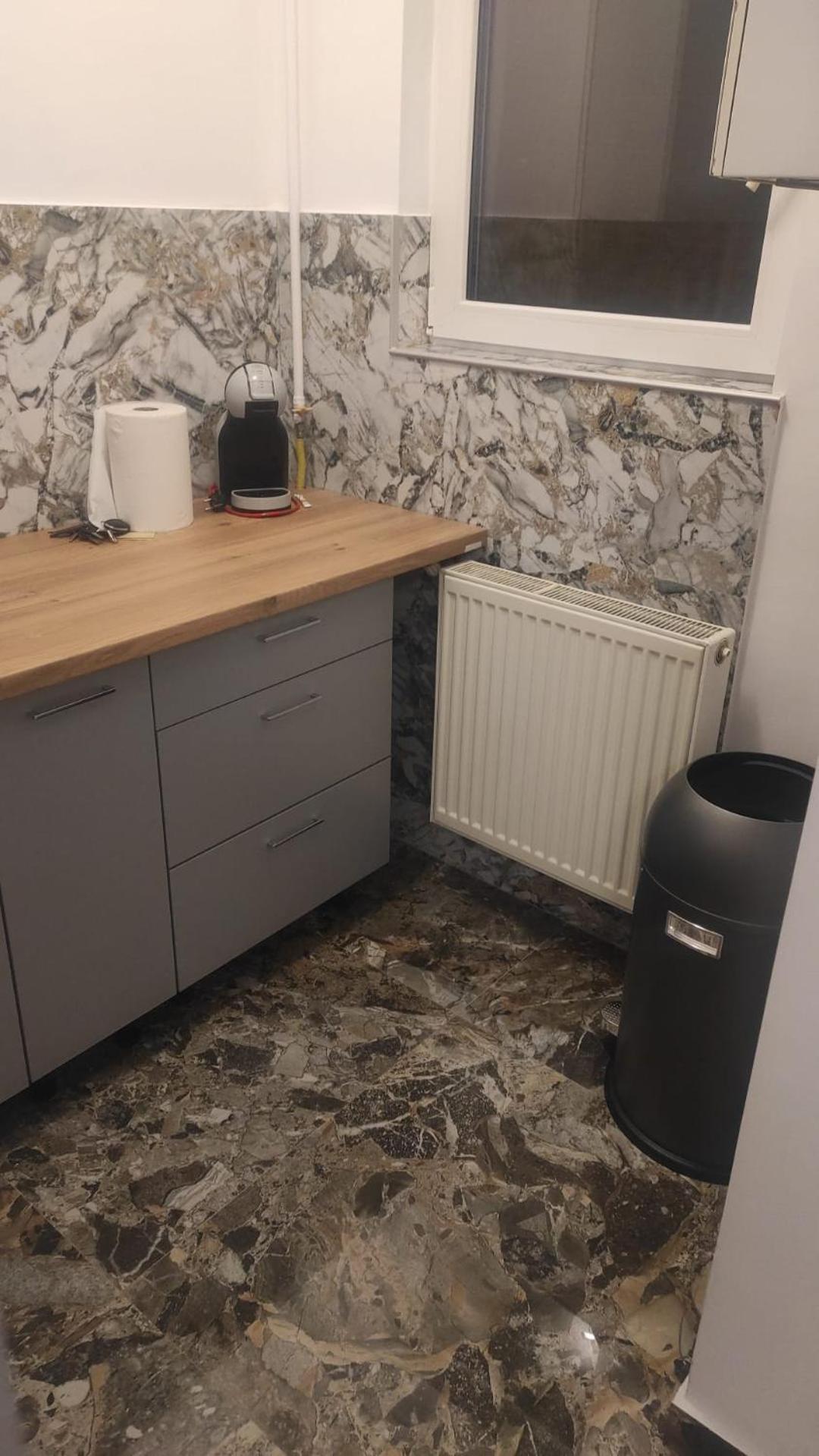 Garsoniera Turda Apartment Bagian luar foto